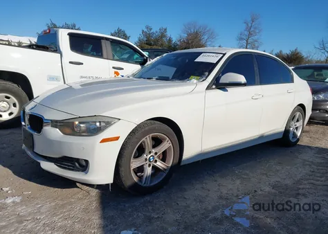 2014 BMW 320I z USA, uszkodzony, nr VIN WBA3B1C54EP680582
